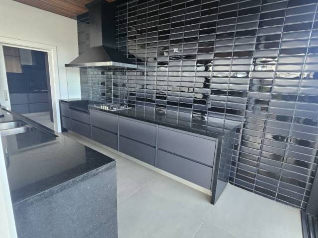 #74 - Casa para Venda em Bauru - SP